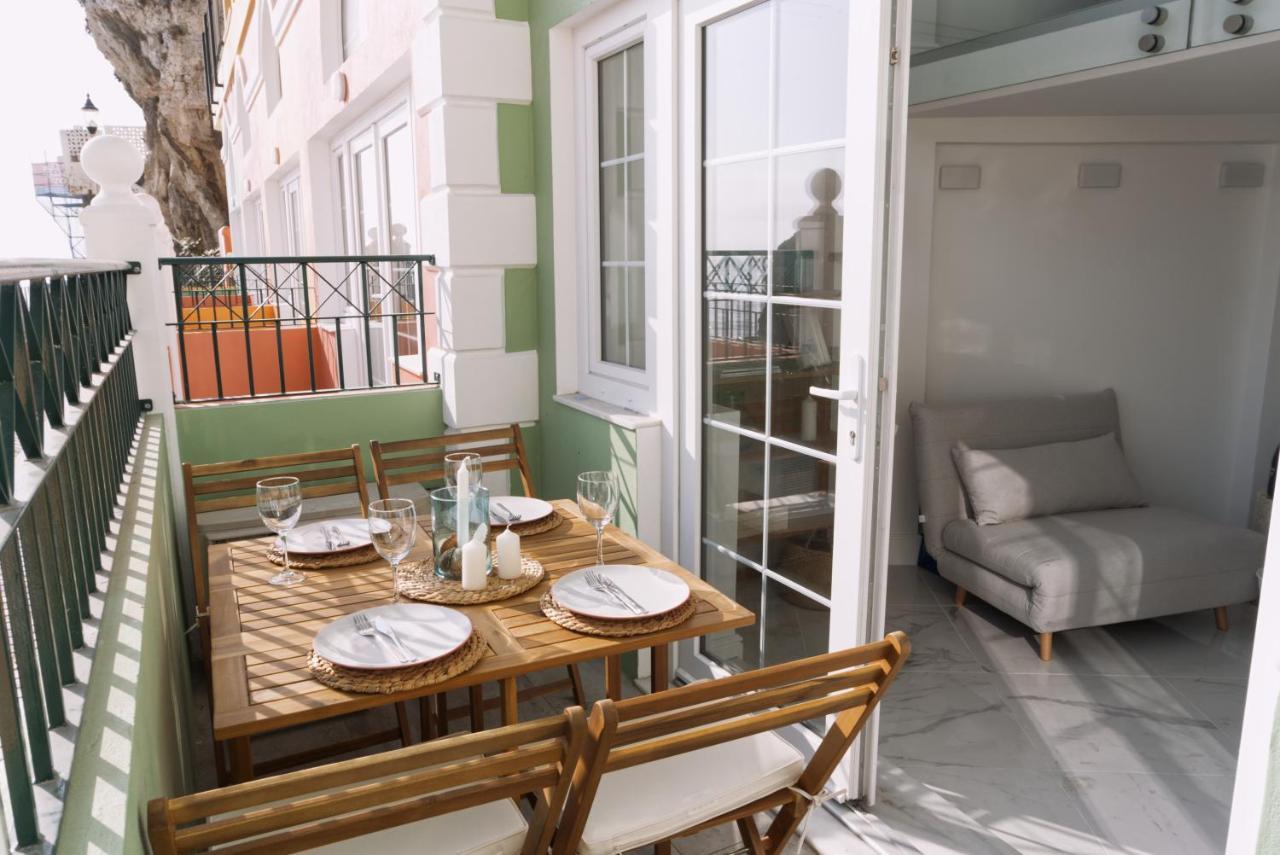Spectacular Beachfront Duplex On The Mediterranean - Caleta, Catalan Bay Gibraltar Luaran gambar